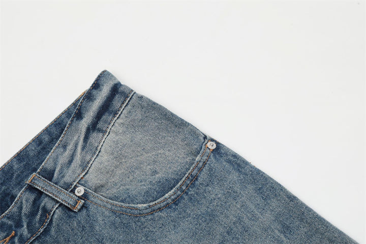 Verwaschene alte Jeans mit weitem Bein für Herren