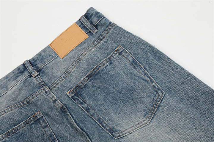 Verwaschene alte Jeans mit weitem Bein für Herren